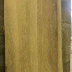 Eiken plank met één boomstamzijde 50x230cm